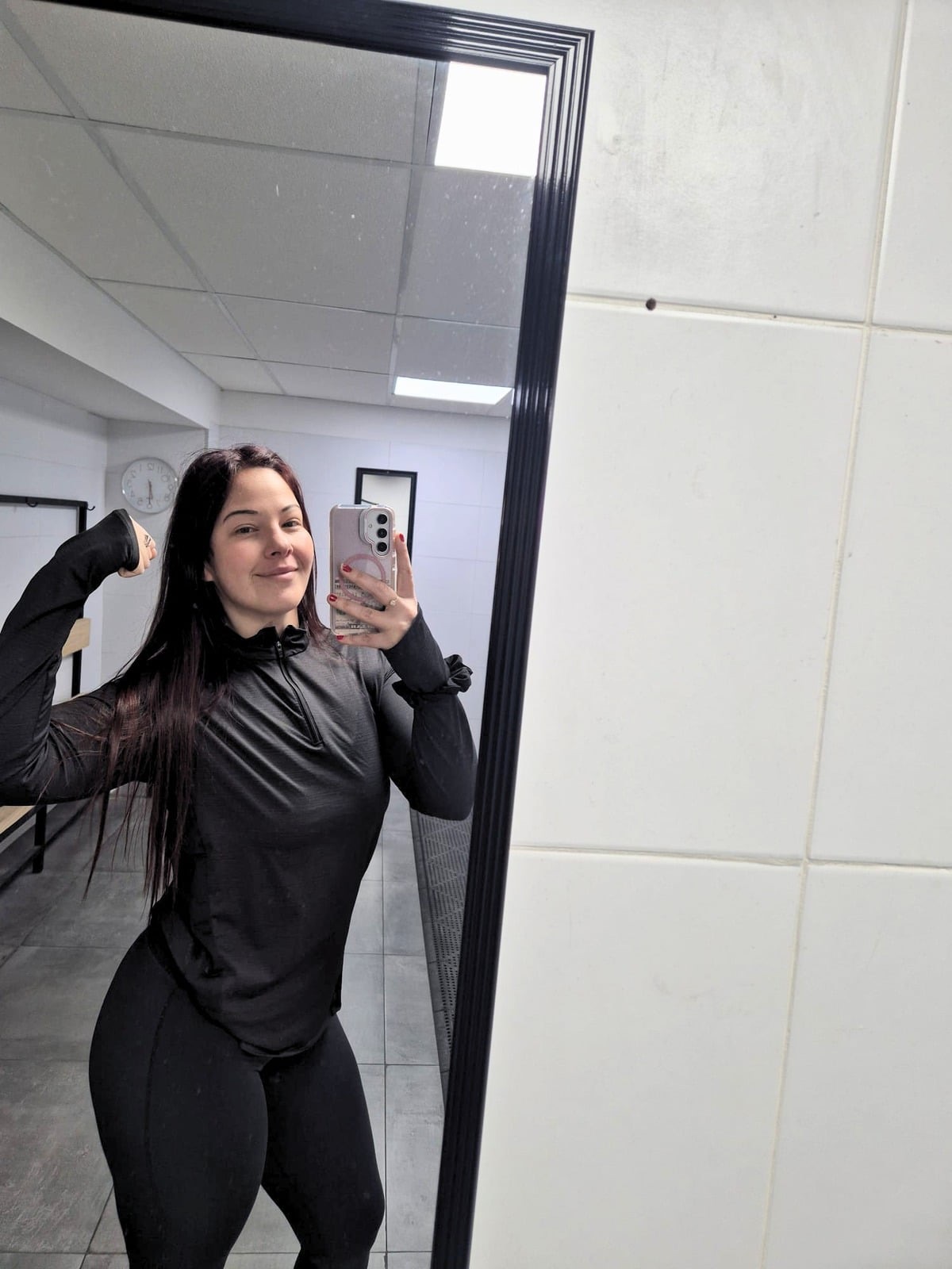 Ximena después de perder 25 kilos